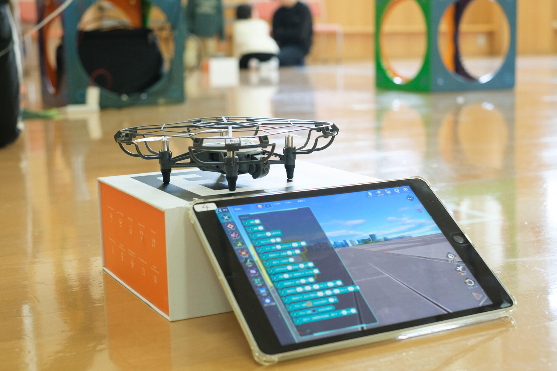 ドローン×プログラミング体験ワークショップ